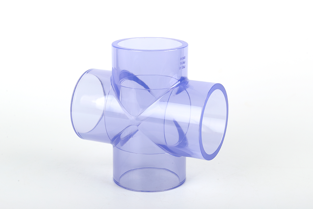 城步透明正四通